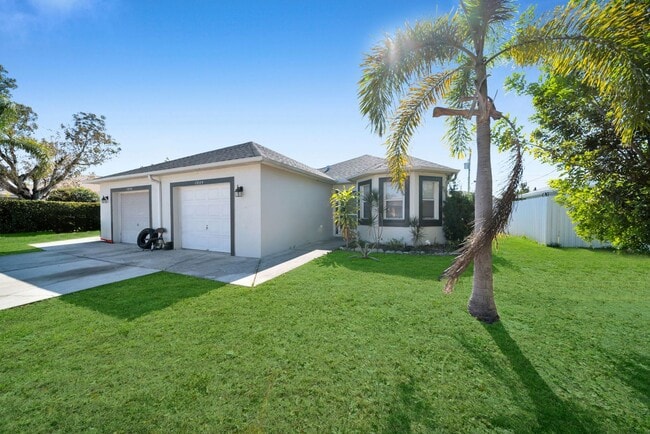 property at 1044 SE 11th St