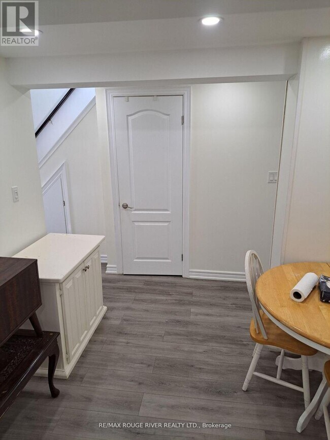 848 Danforth Rd in Toronto, ON - Building Photo - Building Photo