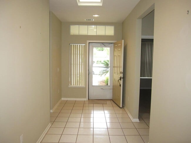 110 Commodore Dupont St in Bluffton, SC - Building Photo - Building Photo