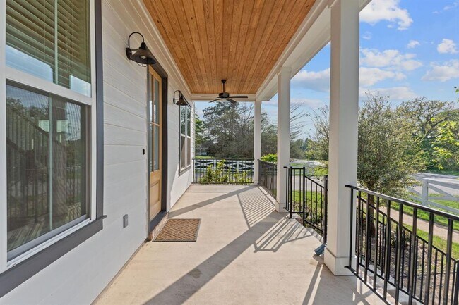 1102 Twain St in Driftwood, TX - Building Photo - Building Photo