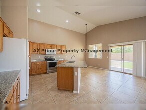 6086 S Pearl Dr in Chandler, AZ - Building Photo - Building Photo