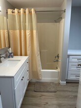 1064 Western Ave in Vallejo, CA - Building Photo - Building Photo