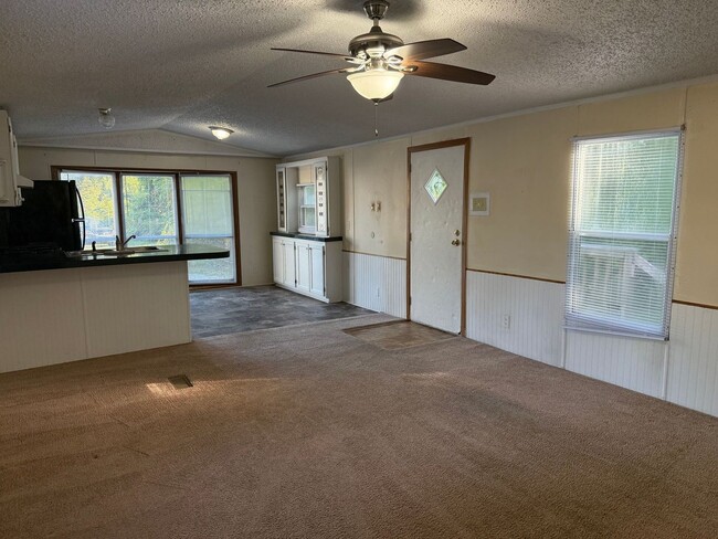 113 Barbour Rd in Hubert, NC - Building Photo - Building Photo