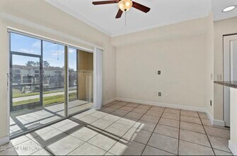9745 Touchton Rd, Unit 3203 in Jacksonville, FL - Building Photo - Building Photo