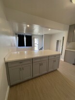 9510 Wall St, Unit 1