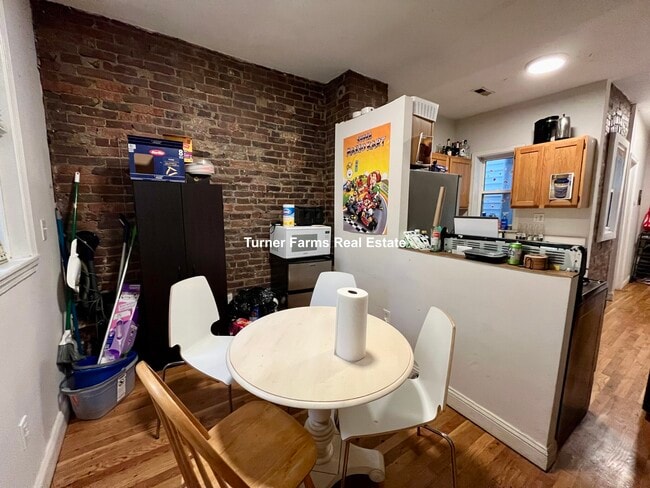 733 Parker St, Unit 2