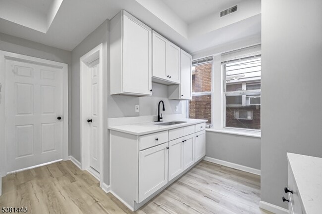 59 Henry St in Passaic, NJ - Building Photo - Building Photo