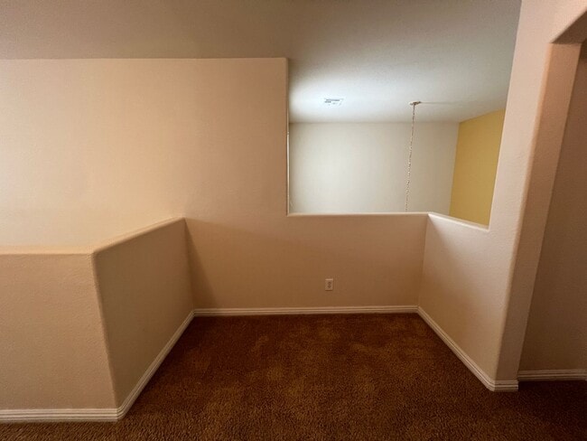 8405 Teton Crest Pl in Las Vegas, NV - Building Photo - Building Photo