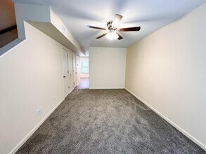 108 Coyote Ct, Unit 5 in Clarksville, TN - Building Photo - Building Photo