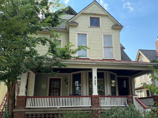 317 Union Ave SE, Unit 2