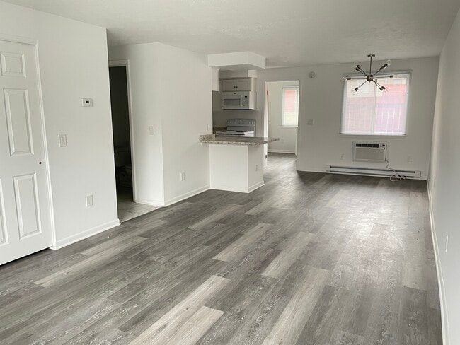 92 Autumn Chapel Way, Unit 92 in Rochester, NY - Building Photo - Building Photo