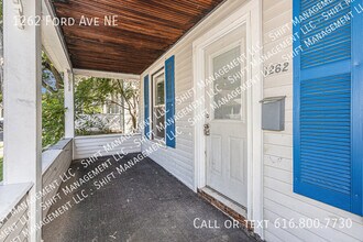 1262 Ford Ave NE in Grand Rapids, MI - Building Photo - Building Photo