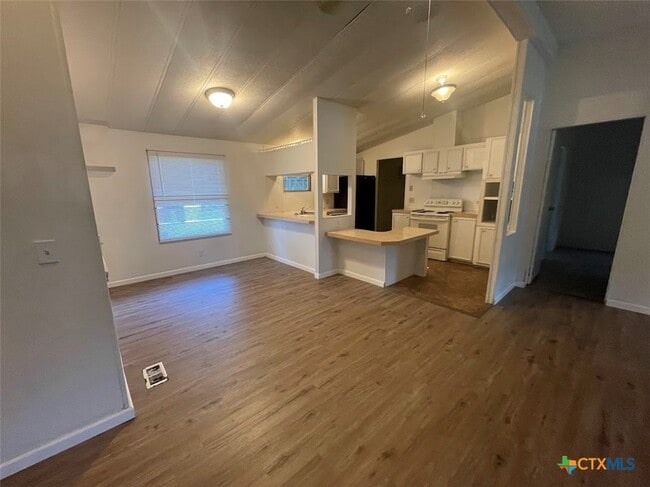 536 Royal Oak Dr in Canyon Lake, TX - Building Photo - Building Photo