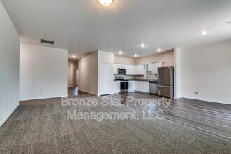 2525 Comal Creek Dr in Glenn Heights, TX - Building Photo - Building Photo