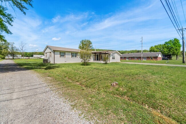 865 N Ulmer St in Greenwood, AR - Building Photo - Building Photo