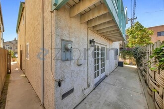 265 Hollywood Blvd in Oxnard, CA - Foto de edificio - Building Photo