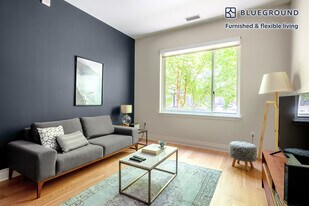 2221 I St NW in Washington, DC - Building Photo