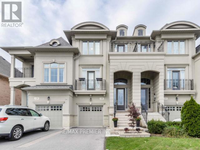 131 Hansard Dr in Vaughan, ON - Building Photo