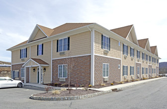 Boulder Hills at Wantage in Sussex, NJ - Building Photo - Building Photo