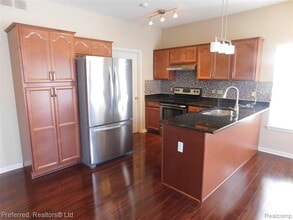 43124 Providence Ln in Canton Township, MI - Building Photo - Building Photo