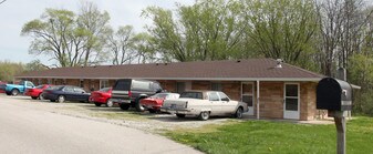 179 N County Road 450 E in Avon, IN - Building Photo