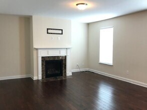 2078 Glenkirk Dr in Burlington, NC - Building Photo - Building Photo