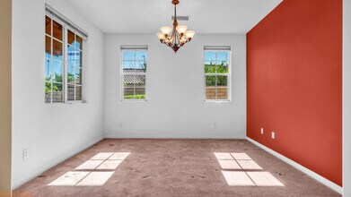 164 Via Milano in Rancho Mirage, CA - Building Photo - Building Photo