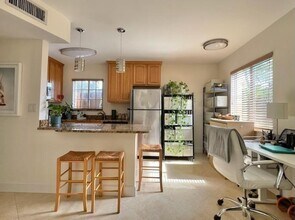 410 SW 15th St in Pompano Beach, FL - Building Photo - Building Photo