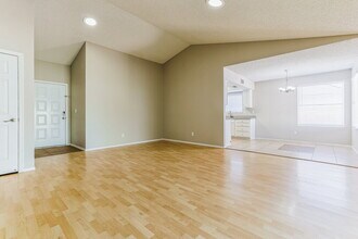 624 S 75th St in Mesa, AZ - Building Photo - Building Photo