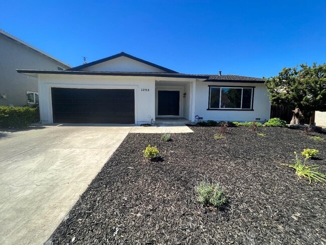 1253 Ironbridge Way in San Jose, CA - Building Photo - Building Photo