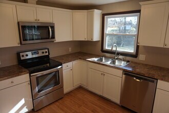 641 Orchard Dr W in Mansfield, OH - Building Photo - Building Photo