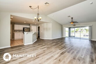 1507 NE 34th St in Cape Coral, FL - Building Photo - Building Photo