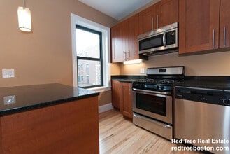 2 Lothian Rd in Boston, MA - Foto de edificio - Building Photo