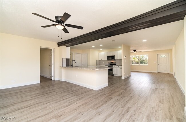 2225 Aldridge Ave