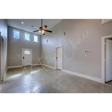 709 Maple St in Commerce, TX - Foto de edificio - Building Photo