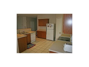1009 Greenbend Dr in Denton, TX - Building Photo - Building Photo
