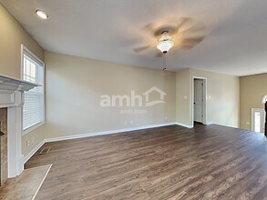 3429 Queensbury Rd in Clarksville, TN - Building Photo - Building Photo
