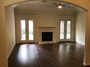 2018 Marchwood Manor Dr in Houston, TX - Building Photo - Building Photo