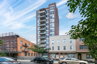 480 Humboldt Street in Brooklyn, NY - Building Photo - Primary Photo