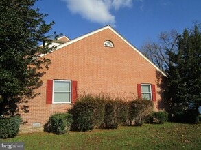 943 Silver Lake Blvd in Dover, DE - Building Photo - Building Photo