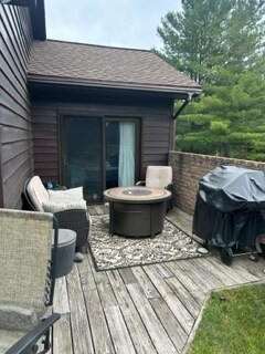 2130 Hammond Pl E, Unit 2130 in Traverse City, MI - Building Photo - Building Photo