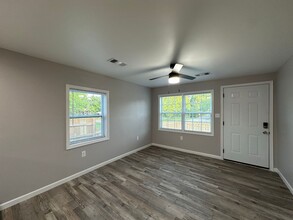 3021 Neis St in Fort Smith, AR - Building Photo - Building Photo