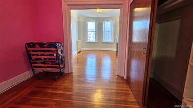 60-24 70th Ave in Queens, NY - Building Photo - Building Photo