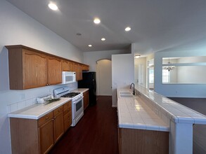 1671 Caliterra Way in Reno, NV - Building Photo - Building Photo