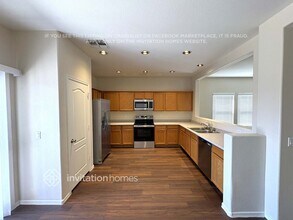 17325 N 185th Dr in Surprise, AZ - Building Photo - Building Photo