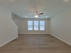 2552 Finch Holw Dr in McKinney, TX - Building Photo - Building Photo