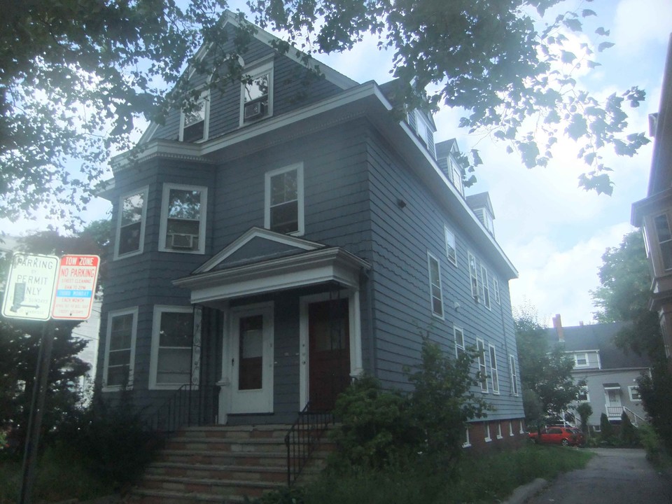 13 Wendell St in Cambridge, MA - Building Photo