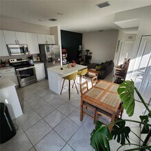 12933 SW 232nd Ln in Princeton, FL - Building Photo - Building Photo