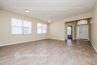 3231 70th Ct E in Palmetto, FL - Foto de edificio - Building Photo