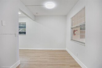 200 SW 132nd Way, Unit 210L in Pembroke Pines, FL - Building Photo - Building Photo
